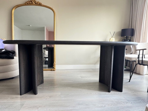 Tafel en stoelen van table du sud 