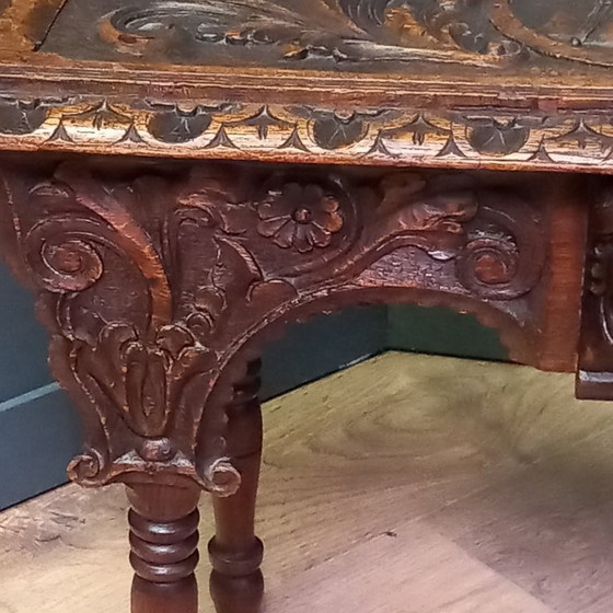 Image 1 of Banco con somier del siglo XIX