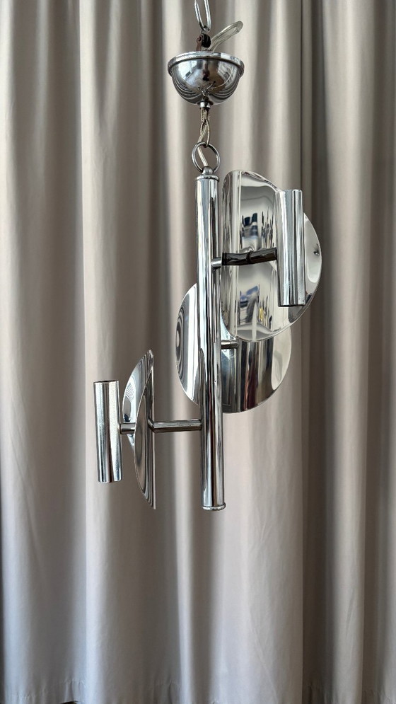 1970s Space Age chrome chandelier – 3 lights – Pendant lamps, Aluminium (photo 6 of 12)
