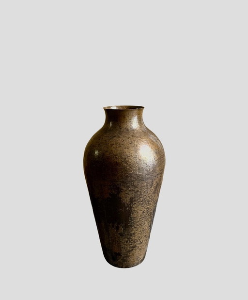 Large copper floor vase by Harald Buchrucker 30's Handarbeit Hammerschlag