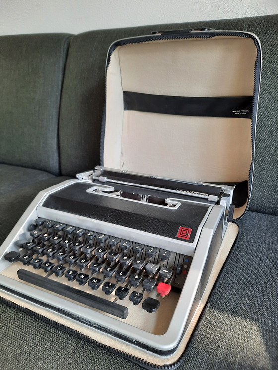 Image 1 of Olivetti Lettera DL
