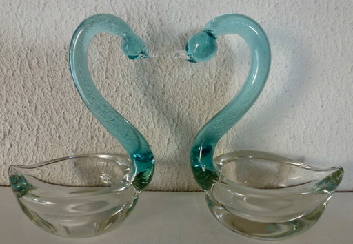 2x Glass swans in Murano style.