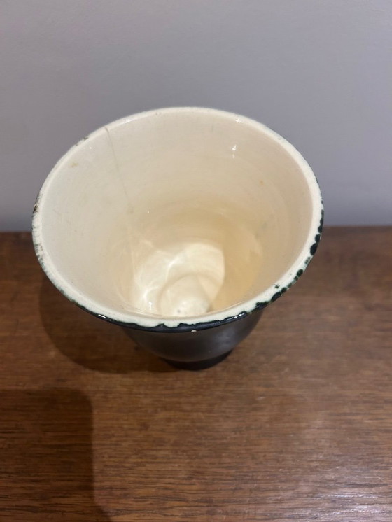 Image 1 of black and white vase from the 1950s