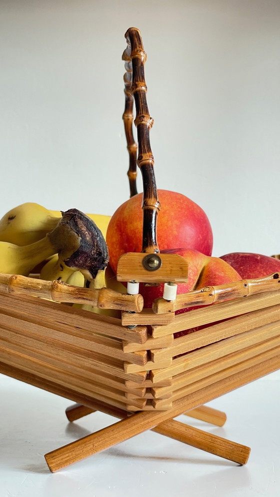 Image 1 of Hout en bamboe VINTAGE CHIC FOLDING TABLE BASKET