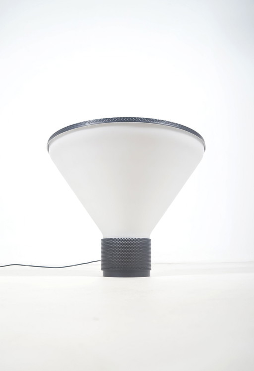 Lamp Figura Ontworpen Door Gregotti Associati Voor Fontana Arte, Jaren '80