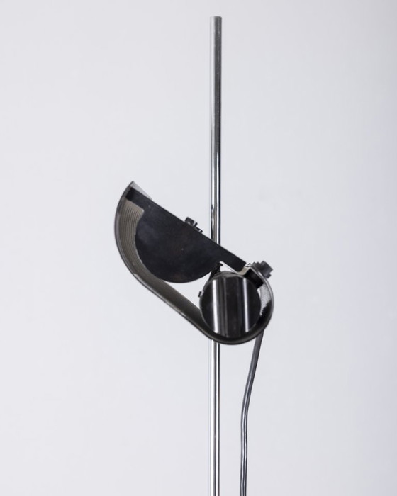 Image 1 of Vintage 1970s floor lamp mod "Colombo 626" design Joe Colombo for Oluce