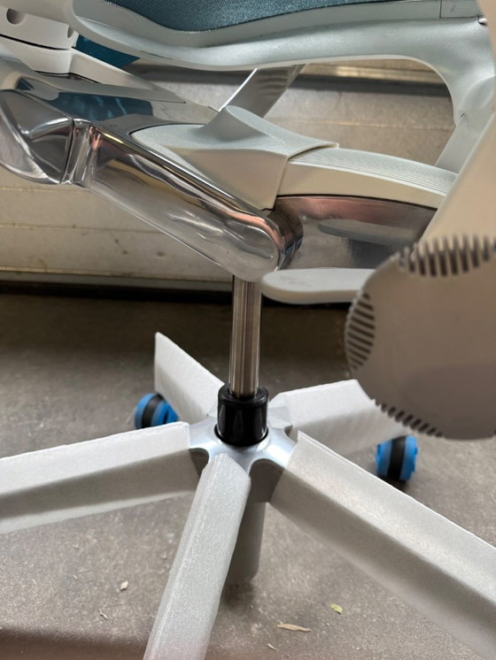 Image 1 of Herman Miller Mirra 2 Butterfly Blue polished refurbished