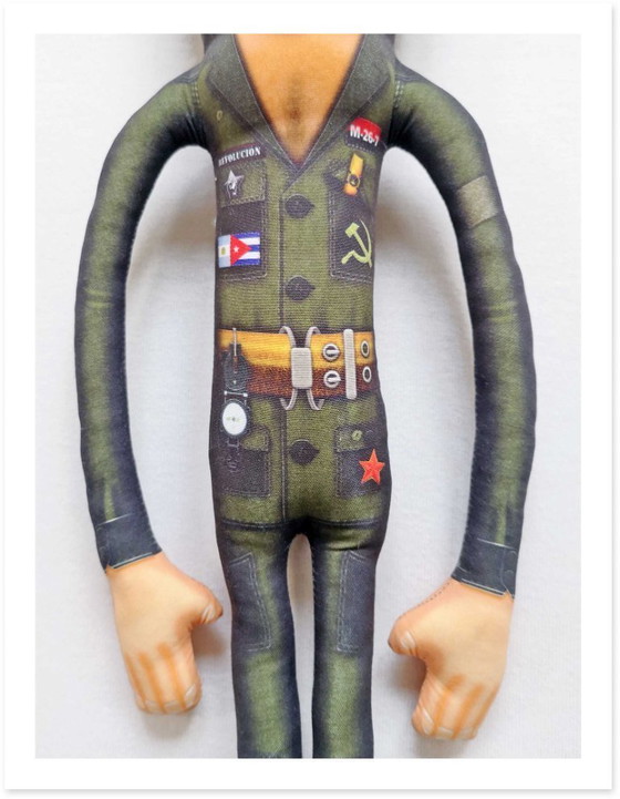 Image 1 of Cadeau Che Guevara | Décoration Che Guevara | Poupée d'art de collection | Art mural révolutionnaire