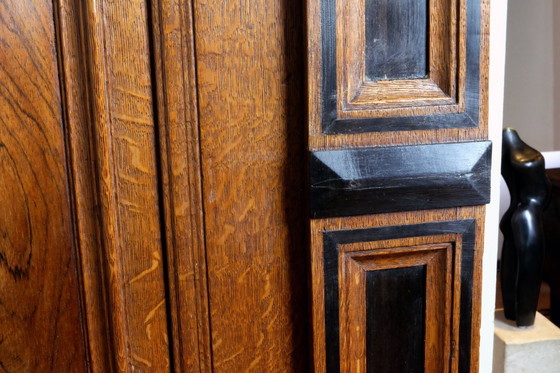 Image 1 of Armario de cojines de Gelderland, hacia 1650/ Gelderland Cushion Cabinet, 1650