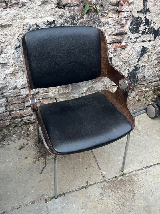 Image 1 of 6 retro design stoelen Eugen Schmidt waarvan 4 in prima staat 