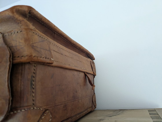 Image 1 of valise en cuir vintage