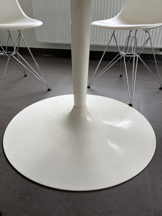 Image 1 of Original Calligaris Design Dining Table (Made In Italy) - Diameter 120cm