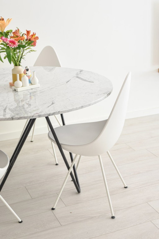 4 sedie drop Fritz Hansen con