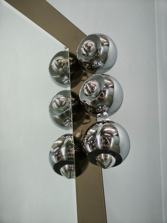 Specchio italiano Space Age con sei luci a occhio cromate, anni '70 – Metal (photo 6 of 11)