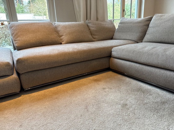 Image 1 of Minotti Hamilton bank 