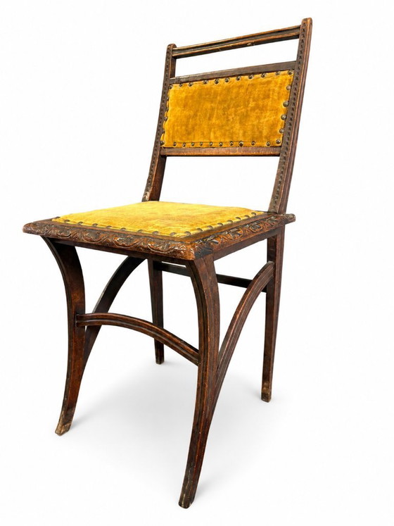 Image 1 of Art Nouveau bijzettafel van massief hout, circa 1900-1910