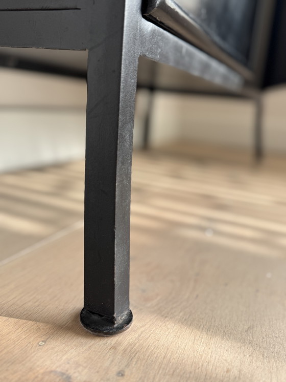 Image 1 of Bella vetrina in metallo Washington nero (con vetro)