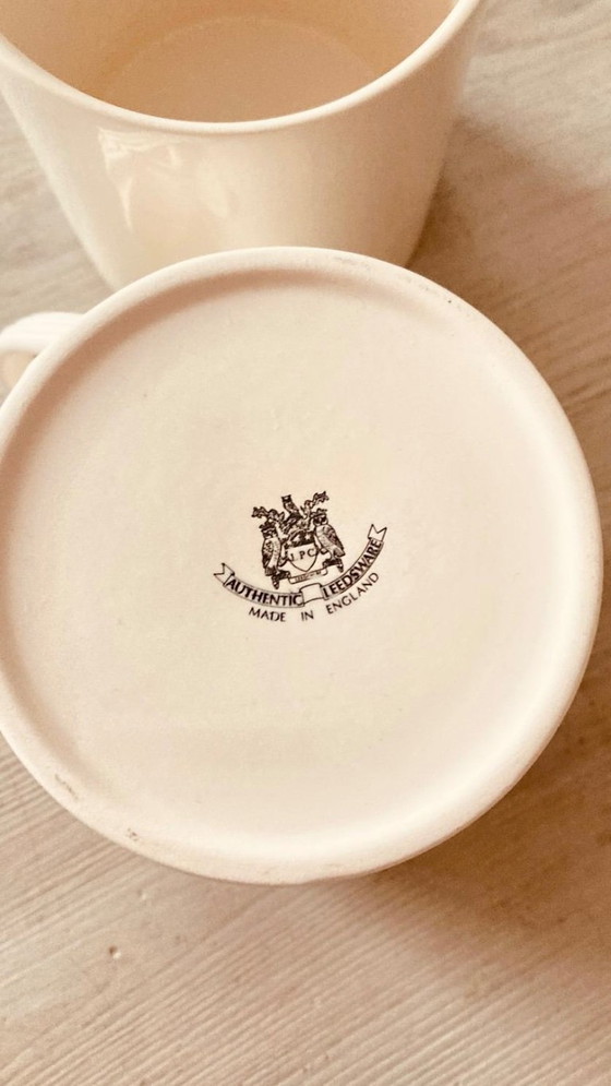 Image 1 of Set di 2 tazze "twist" in ceramica color crema Leeds Pottery Company