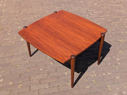 Vintage teakhouten salontafel uit het midden van de 20e eeuw (jaren 60) – omkeerbaar blad – Plastic, Wood