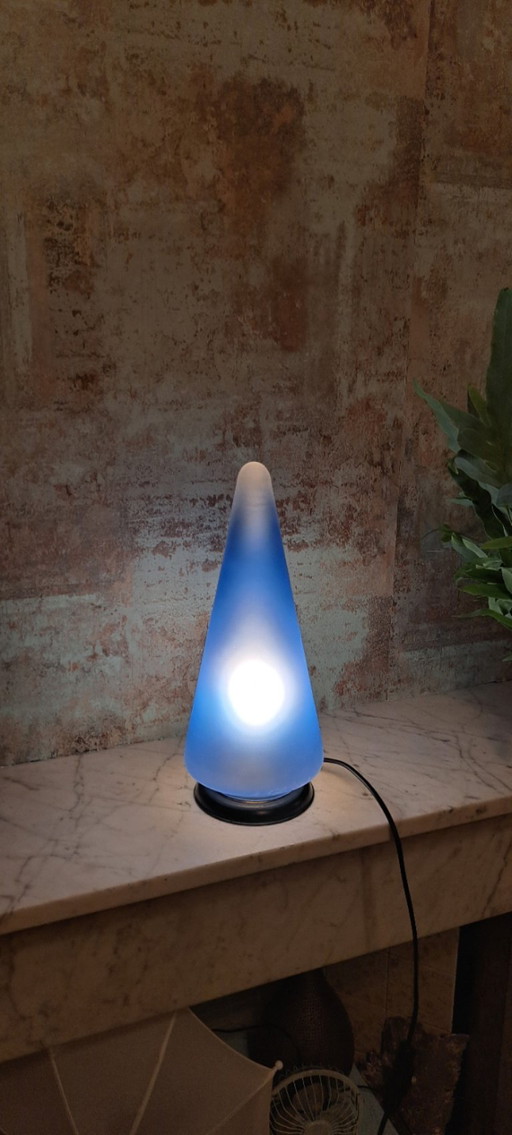 Vintage-Tischleuchte aus Glas im Kegeldesign, Space-Age-Stil, blau