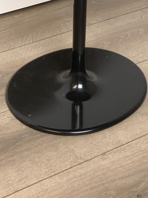 Dizzi bijzettafel van Arper