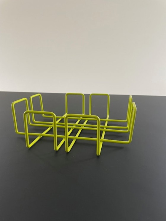 Image 1 of Servilletero de diseño retro verde lima