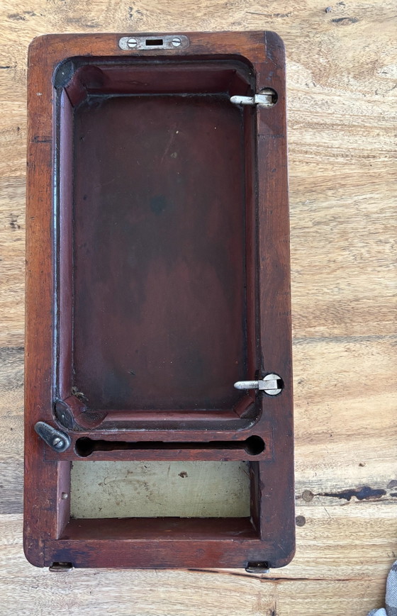 Singer 128K originale del 1920 – Clydebank, Scozia – Oggetti decorativi, Legno, Metallo (photo 11 of 15)
