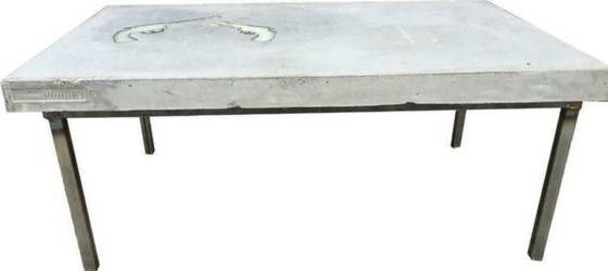 Image 1 of Concrete coffee table – Pimms Design – Pistols – Industrial