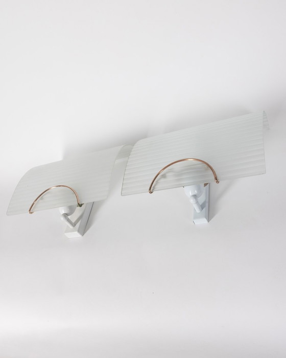 Image 1 of  Pagina 1 di 9 Coppia di lampade da parete vintage anni '80 in vetro decorato di design italiano