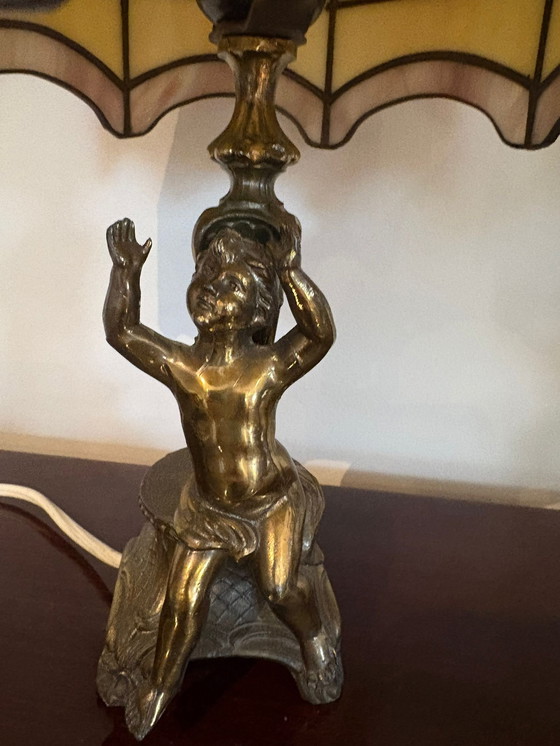 Image 1 of Lampada da tavolo in stile Tiffany