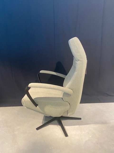 Image 1 of Sillón reclinable Future TW 143 con función de ponerse de pie