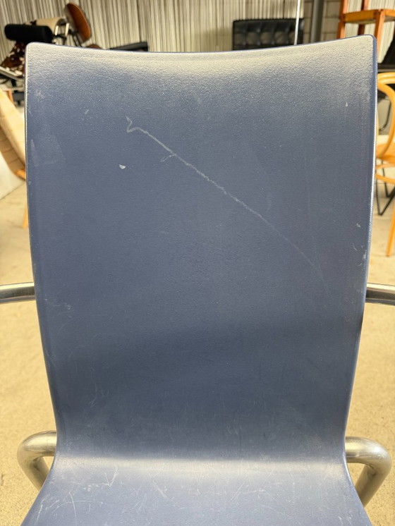 Image 1 of Silla Vitra Louis 20 de Philippe Starck