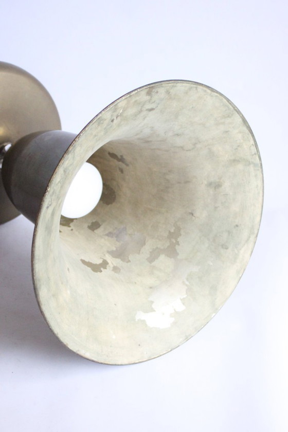 Image 1 of Art deco kelk tafellamp