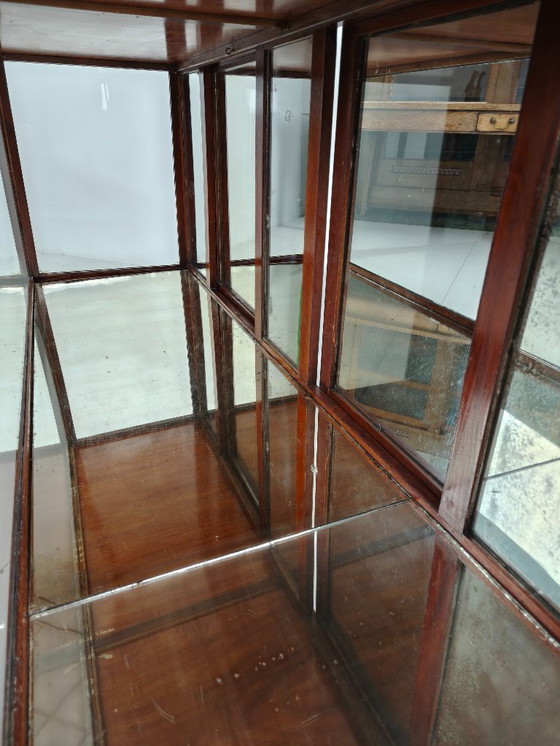 Image 1 of Comptoir de magasin anglais ancien avec miroir – vers 1920