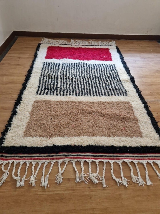 Reiner Wollteppich, traditionell handgefertigt mit farbenfrohen Mustern, 140/260 cm – Accupunto (photo 4 of 7)