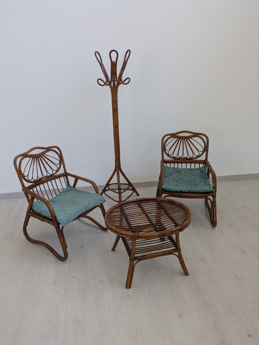 Salon en bambou - Fauteuils, table basse et porte-manteau - Vintage