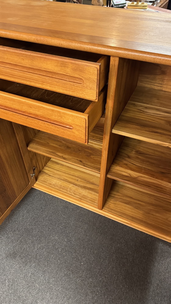 Image 1 of Teakhouten dressoir, Dyrlund Stijl