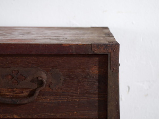 Antico cassettone giapponese da mercante (Choba-dansu) in legno Keyaki – Periodo Meiji-Taisho (c.1880–1920) (photo 34 of 40)