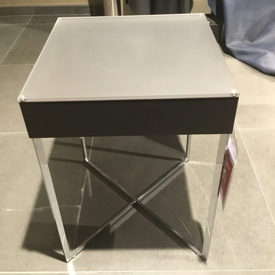 Image 1 of Table d'appoint Ronald Schmitt K453