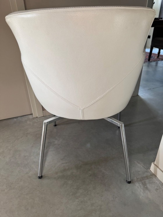 Image 1 of Fauteuils design vintage en cuir blanc, confort et qualité supérieurs, lot de 6.