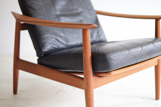 Fauteuil vintage FD164, Arne Vodder – France & Søn, Bois, Cuir (photo 4 of 11)