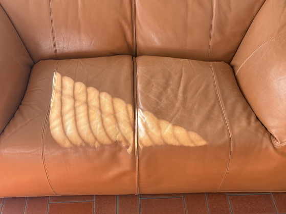 Sofá de cuero Le Bambole diseñado por Mario Bellini para B&B Italia – Sofás de 2 plazas, Leather, Plastic (photo 7 of 15)