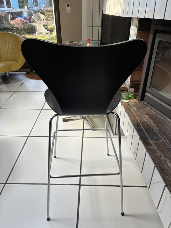Image 1 of Sgabello Arne Jacobsen Serie 7 di Fritz Hansen