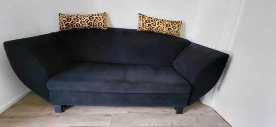 Image 1 of Moderne design slaapbank in zwart met lattenbodem
