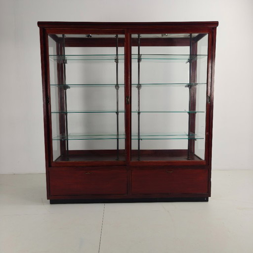 Vetrina antica per uso museale