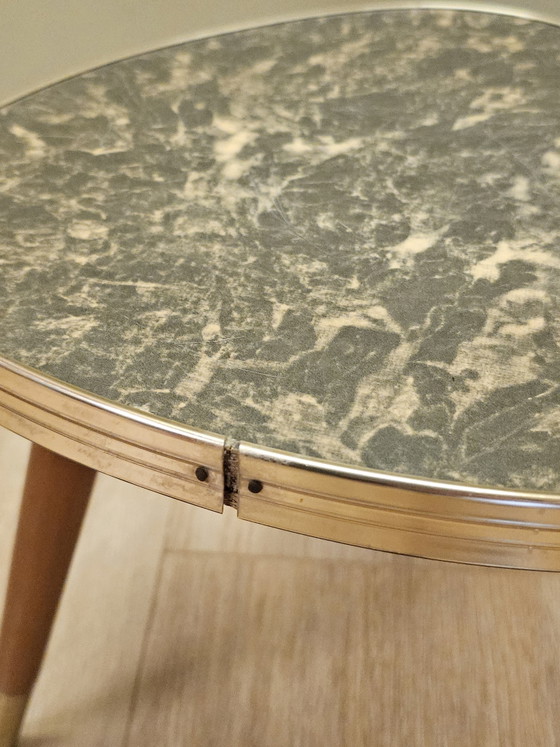 Image 1 of Table d'appoint vintage en marbre