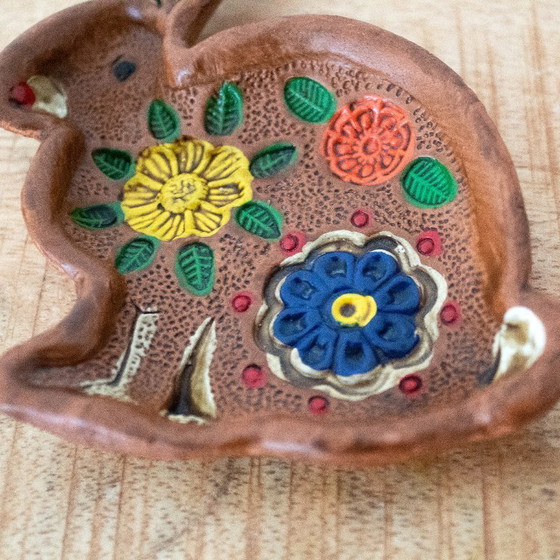 Image 1 of Bunte Keramikschale in Hasenform, signiert Ceramica Marquez