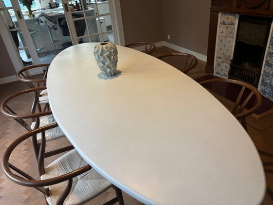 Image 1 of Mortex oval dining table