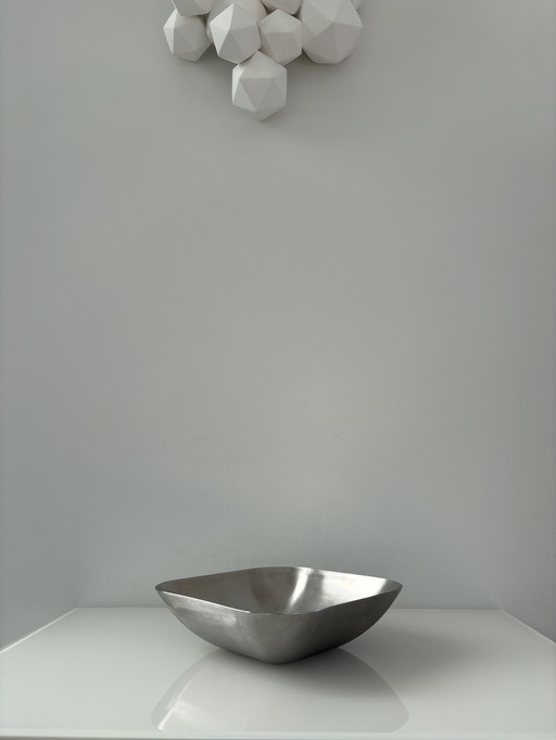 Serveerschaal van geborsteld RVS met afgeronde hoeken