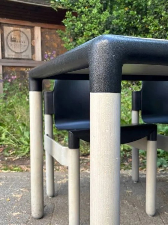 Thonet Flex Stapelstühle in Grey Wash, Designklassiker von Gerd Lange, Esszimmerstühle, Holz, Grau, Retro (Foto 4 von 16)
